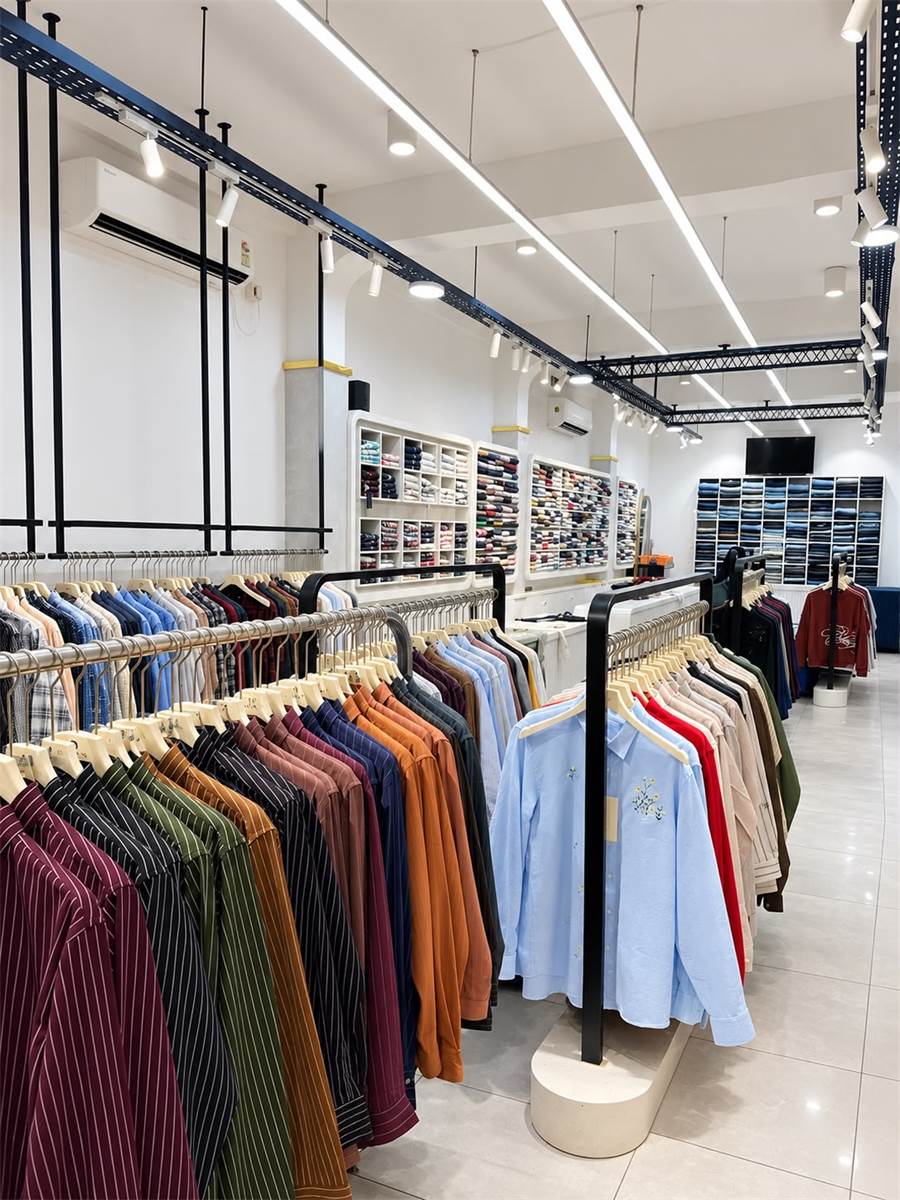 Menswear racks inside DAAX Pattambi